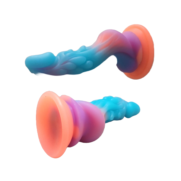 Dildo Silicona Líquido Ventosa Fosforescente Alien 6.7 Inch