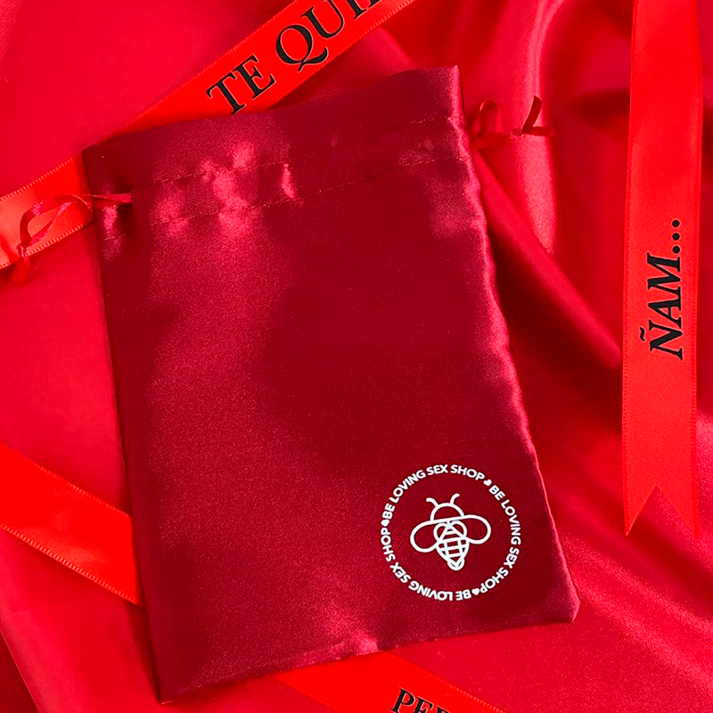 Bolsita De Regalo De Satín Rojo Sexy Bolsa para Juguetes Sexuales